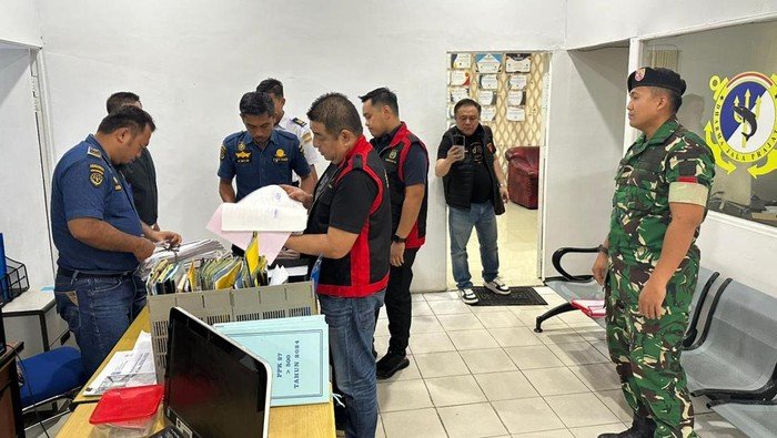 Kejati Kalbar Geledah KSOP Ketapang, Pendalaman Dugaan Korupsi Ekspor Bauksit PT Laman Mining